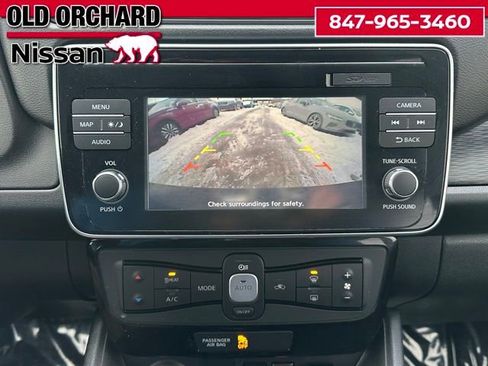 Used 2019 Nissan Leaf SV w/ SV Technology Package image 13