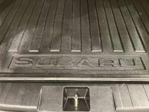 Used 2014 Subaru Outback 2.5i Limited AWD/4WD image 21