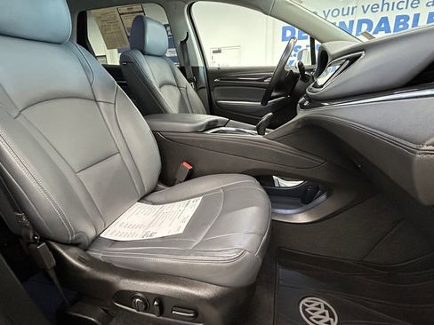 Used 2019 Buick Enclave Premium image 20