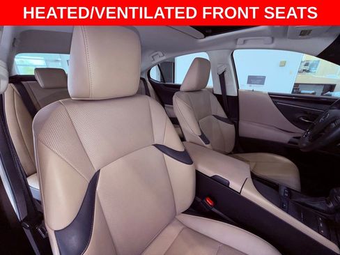 Certified 2020 Lexus ES 300h w/ Premium Package image 14