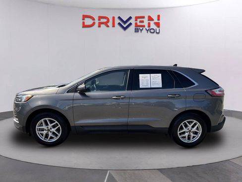 Used 2024 Ford Edge SEL AWD/4WD image 6