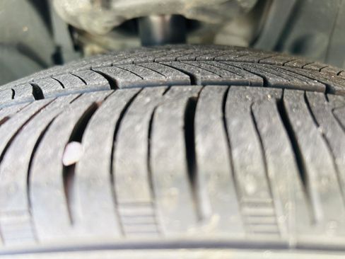 Used 2024 Nissan Sentra SR w/ SR Premium Package image 42