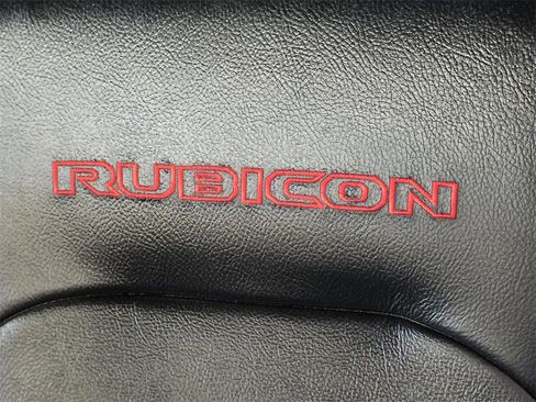 Used 2020 Jeep Gladiator Rubicon image 8