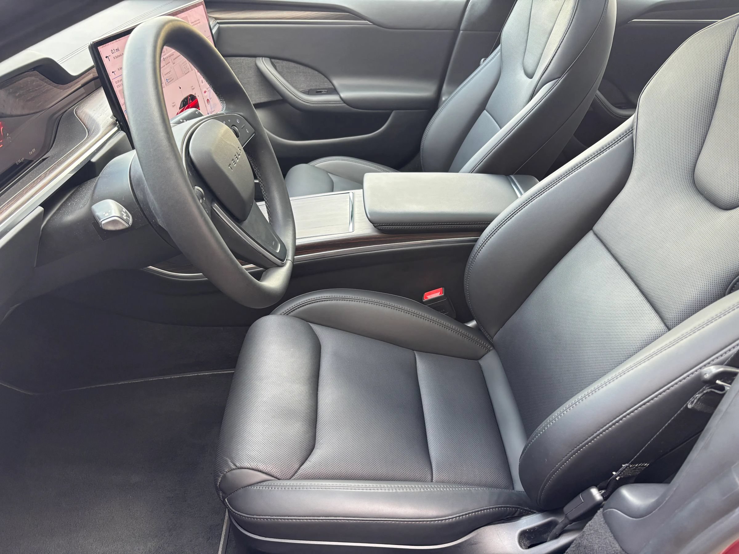 Used 2024 Tesla Model S AWD/4WD image 11
