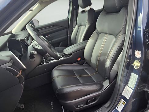 Used 2025 MAZDA CX-50 AWD 2.5 Hybrid w/ Premium Pkg image 13