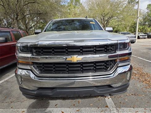 Used 2018 Chevrolet Silverado 1500 LT w/ All Star Edition image 2