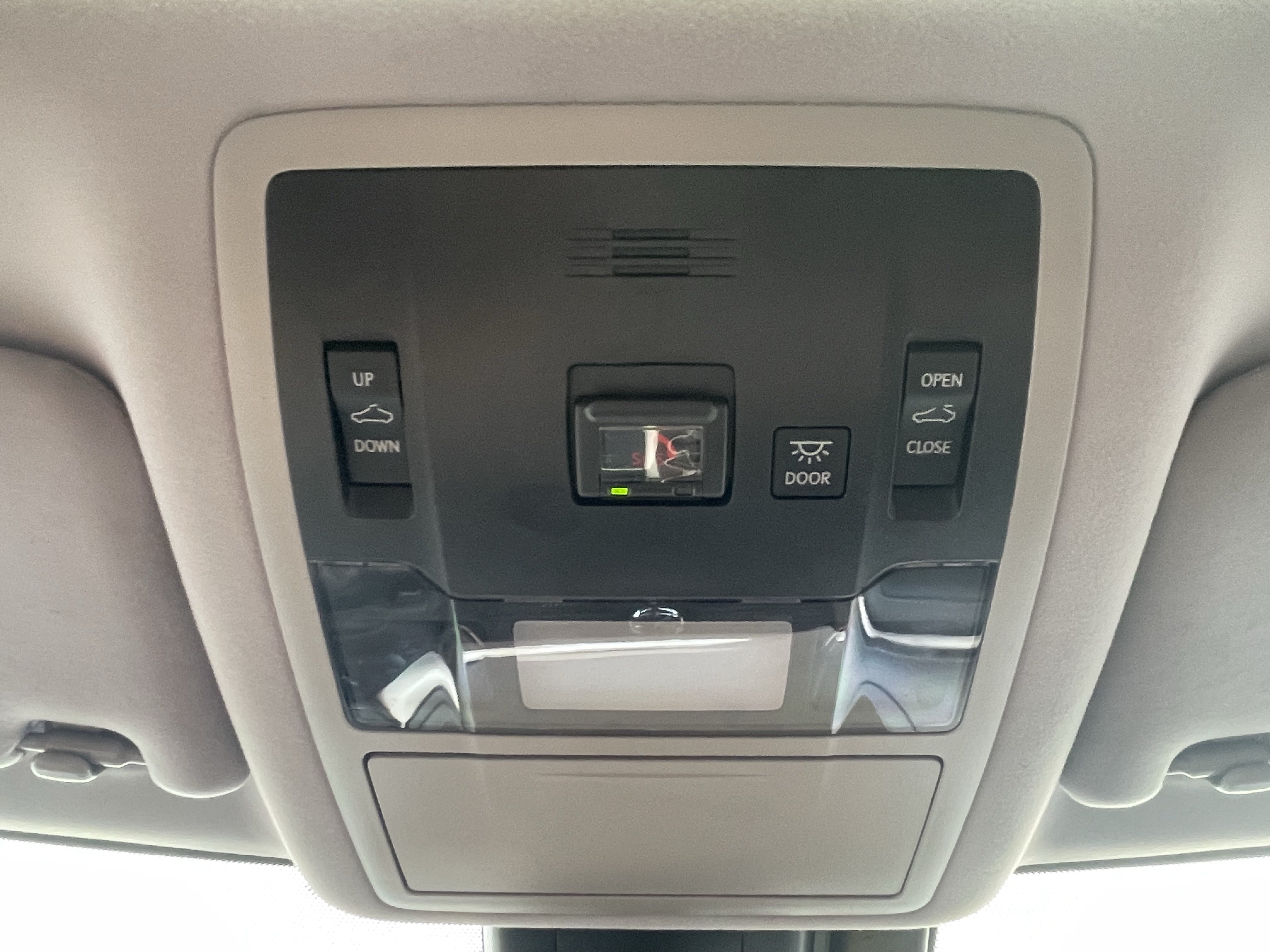 Used 2022 Lexus RX 350L Premium w/ Premium Package AWD/4WD image 26
