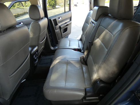 Used 2018 Ford Flex SEL w/ Equipment Group 202A image 41