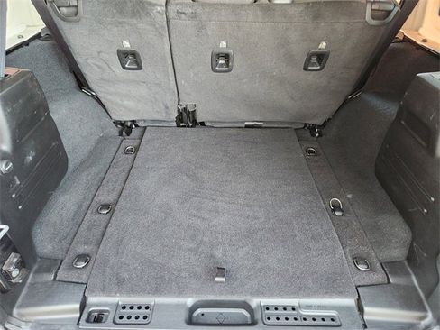 Used 2023 Jeep Wrangler Willys image 31