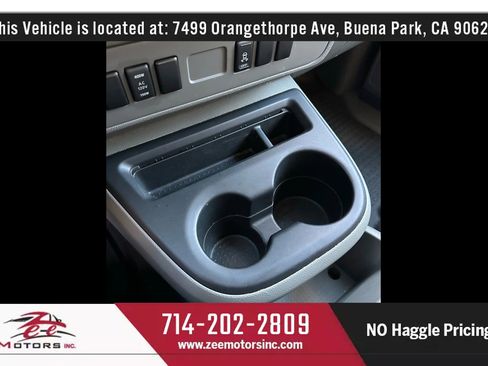 Used 2015 Nissan NV 2500 SV image 33