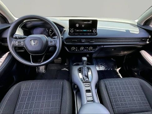 Used 2024 Honda HR-V LX image 8