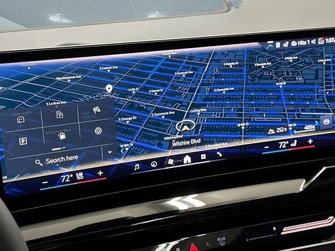 New 2026 BMW 530i w/ Premium Package RWD image 23