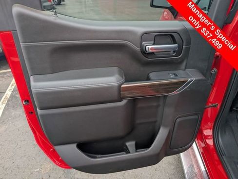 Used 2021 Chevrolet Silverado 1500 RST image 12