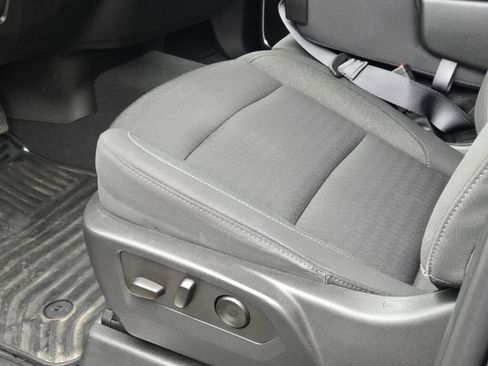 Used 2023 Chevrolet Silverado 1500 LT image 21