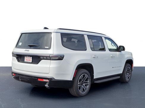 New 2026 Jeep Grand Wagoneer 2WD image 8