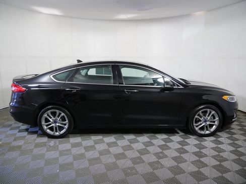 Certified 2020 Ford Fusion Titanium FWD image 9