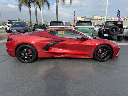 Used 2021 Chevrolet Corvette Stingray Premium Cpe w/ Z51 Performance Package image 11