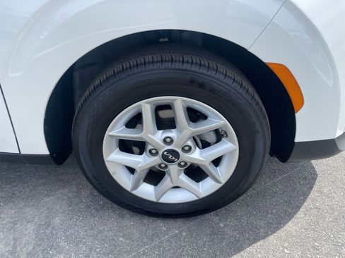 Used 2025 Kia Soul LX w/ LX Technology Package image 30