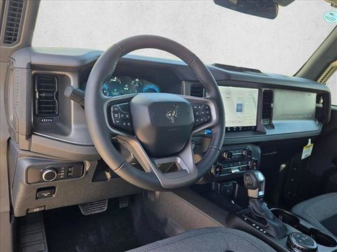 New 2026 Ford Bronco Big Bend AWD/4WD image 3