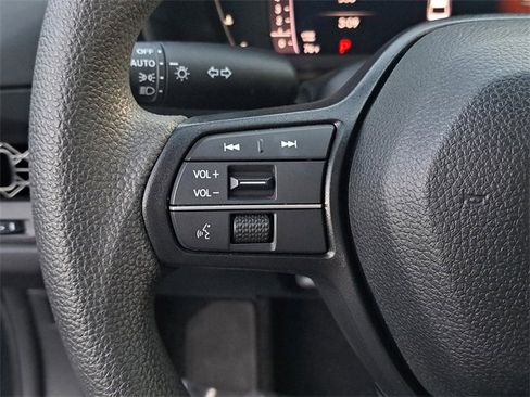 Certified 2024 Honda Accord EX image 23