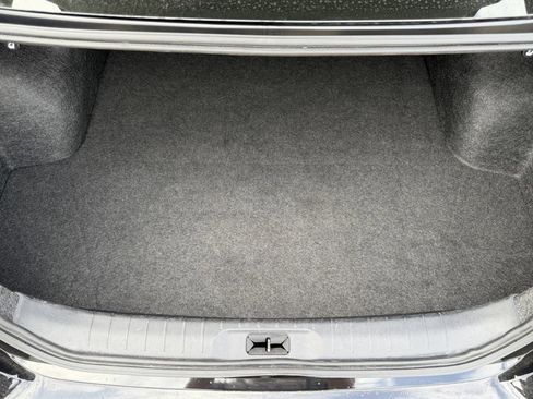 Used 2025 Nissan Altima 2.5 SR FWD image 30