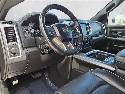 Used 2018 RAM 3500 Laramie Longhorn AWD/4WD image 9