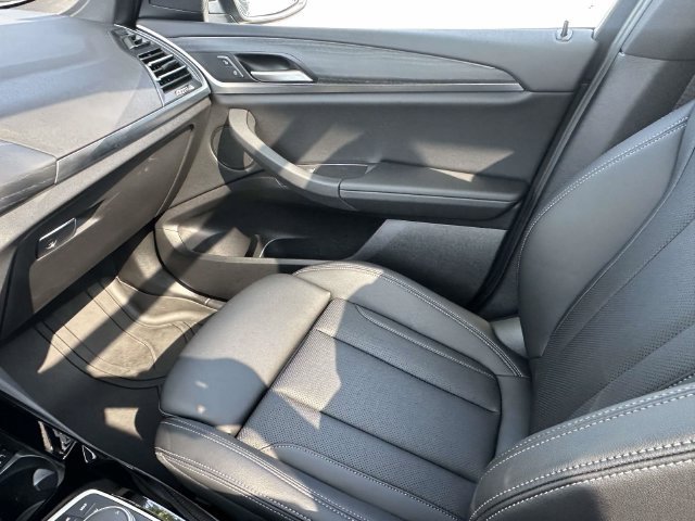 Certified 2024 BMW X3 xDrive30i w/ Premium Package AWD/4WD image 40
