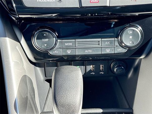 New 2026 Mitsubishi Eclipse Cross LE image 15