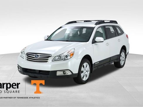 Used 2011 Subaru Outback 2.5i Premium image 1