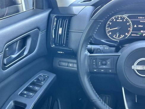 Certified 2024 Nissan Pathfinder SV w/ Black Appearance Package image 13