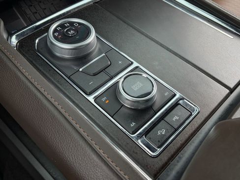 Used 2024 Ford Expedition King Ranch AWD/4WD image 19