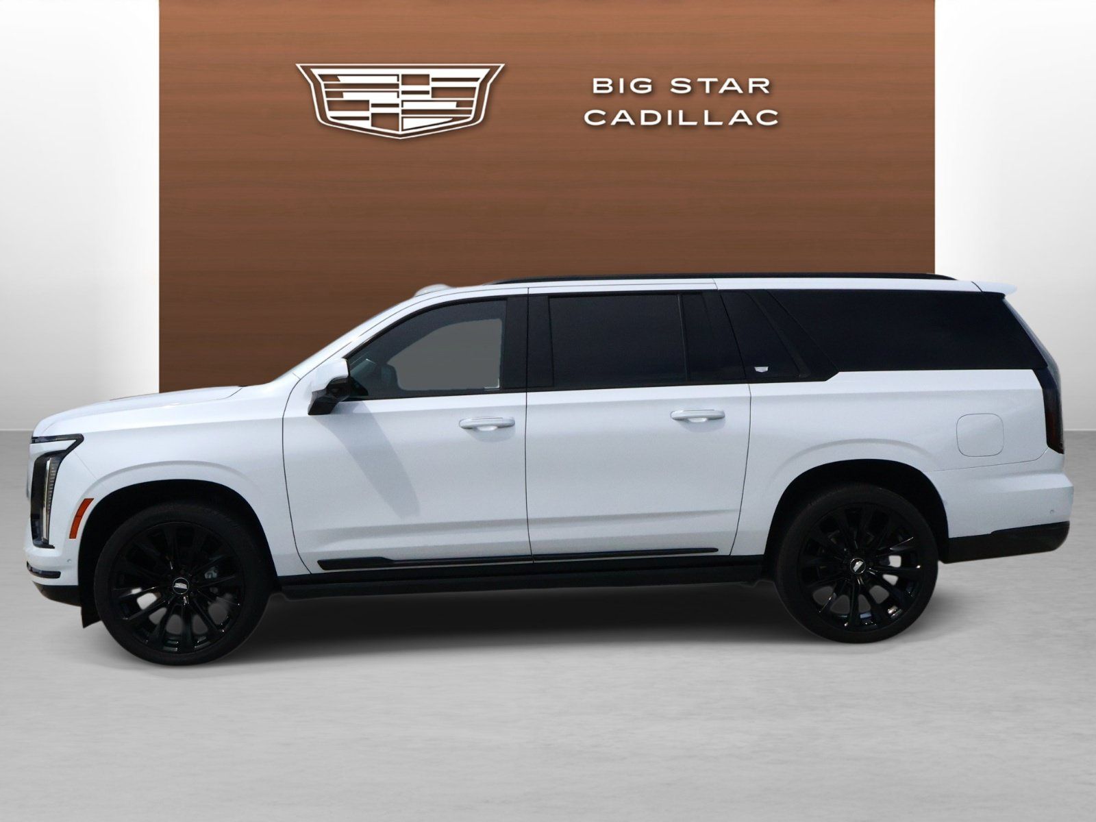 Certified 2026 Cadillac Escalade ESV Platinum Sport w/ LPO, ONYX Package AWD/4WD image 2