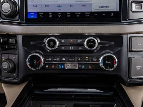 Used 2026 Ford F450 Platinum w/ Platinum Plus Package image 24