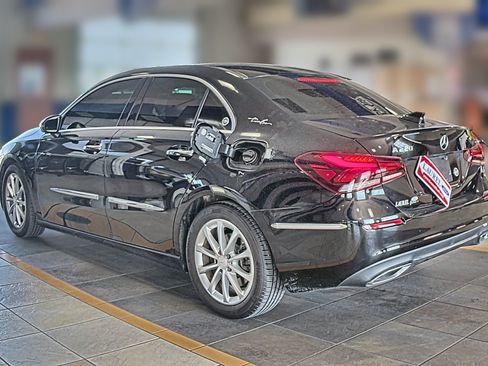 Used 2019 Mercedes-Benz A 220 image 4