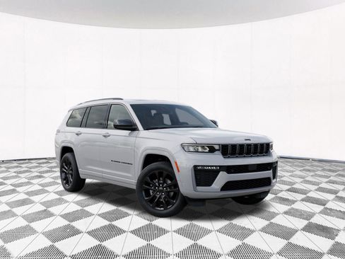 New 2026 Jeep Grand Cherokee L Limited AWD/4WD image 7
