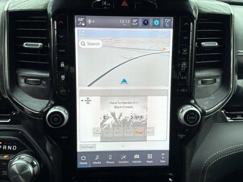 Used 2025 RAM 1500 Limited image 19