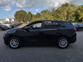 Used 2023 Chevrolet Equinox LS image 1