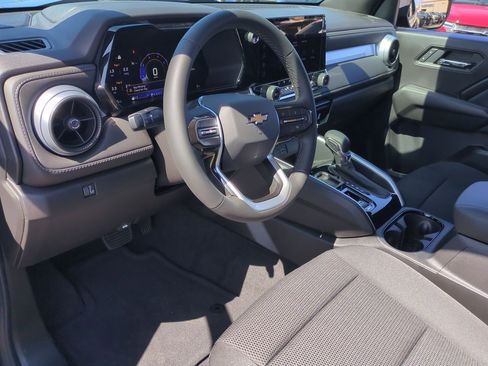 New 2026 Chevrolet Suburban High Country AWD/4WD image 10