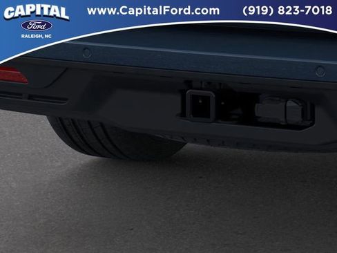 New 2025 Ford Expedition Active image 23