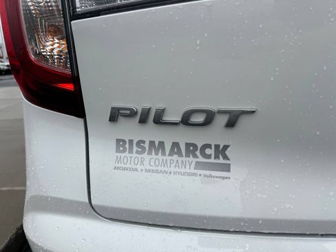 Used 2022 Honda Pilot Sport image 8