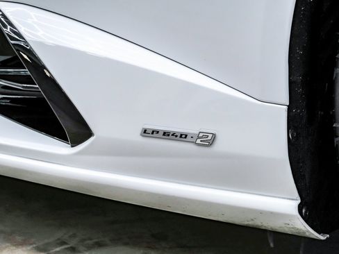 Used 2023 Lamborghini Huracan Tecnica image 78