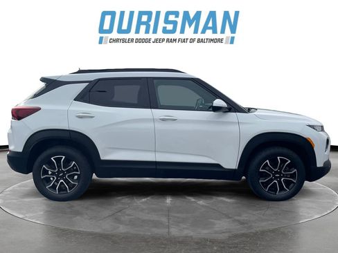 Used 2022 Chevrolet TrailBlazer ACTIV w/ Sun and Liftgate Package image 7