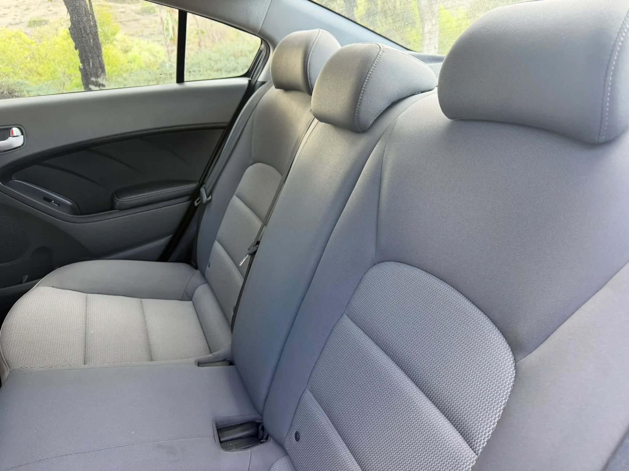 Used 2017 Kia Forte LX FWD image 13