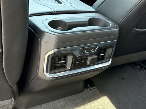 Used 2021 Chevrolet Silverado 1500 High Country AWD/4WD image 11