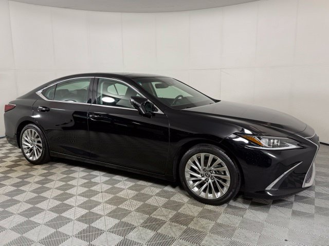 Used 2019 Lexus ES 350 w/ Accessory Package FWD image 9