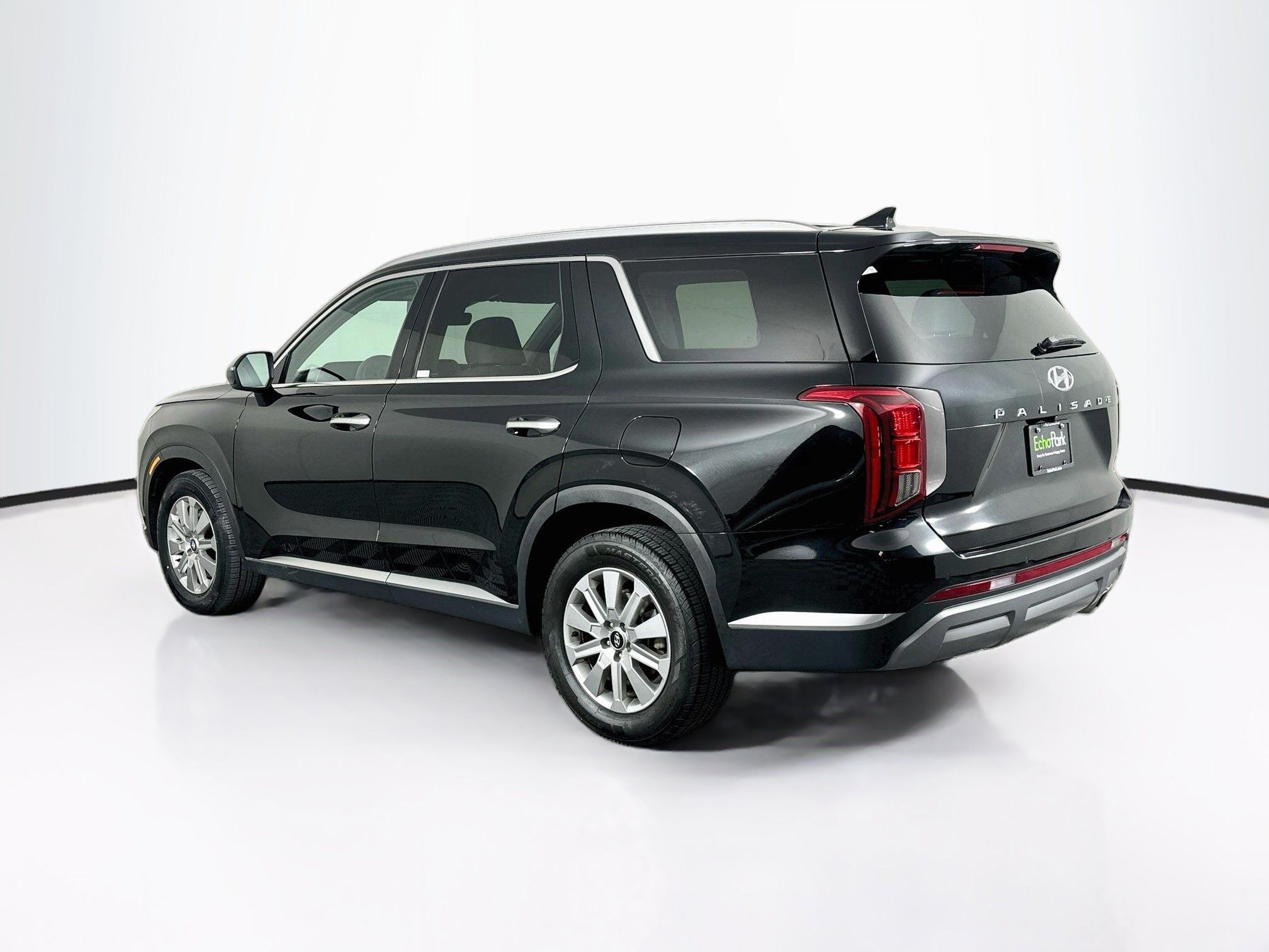 Used 2025 Hyundai Palisade SEL FWD image 5