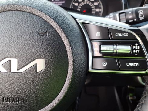 Used 2022 Kia Seltos S image 24