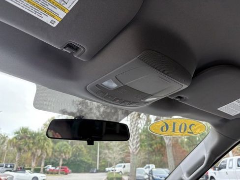 Used 2016 Ford F150 XLT image 21