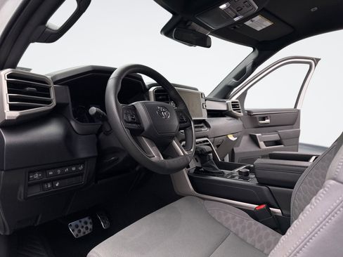 Used 2025 Toyota Tundra SR5 image 10