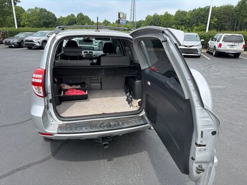 Used 2011 Toyota RAV4 2WD w/ Upgrade Value Pkg image 5